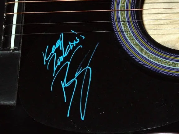Bucky Covington Autographed Acoustic/Electric Guitar American Idol, изображение 2