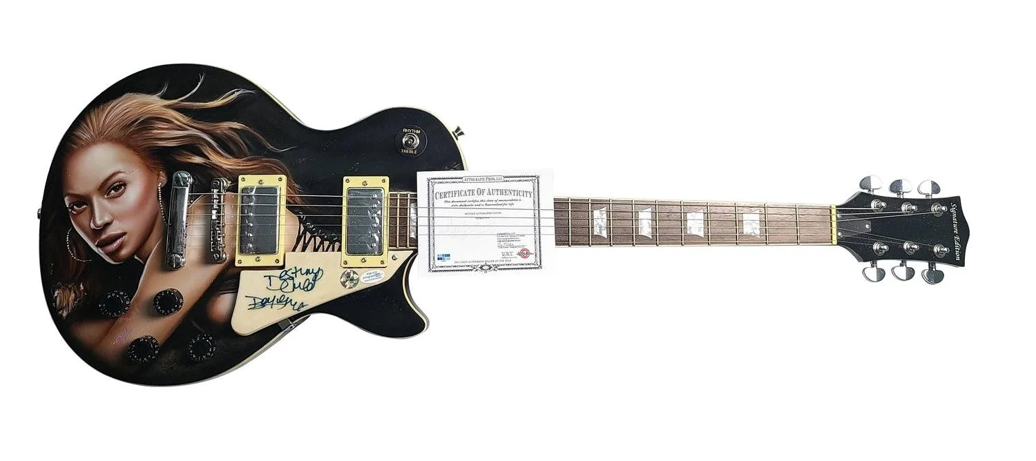 Beyonce Signed Vintage Signature Rare Hand Airbrushed Guitar ACOA, image 3