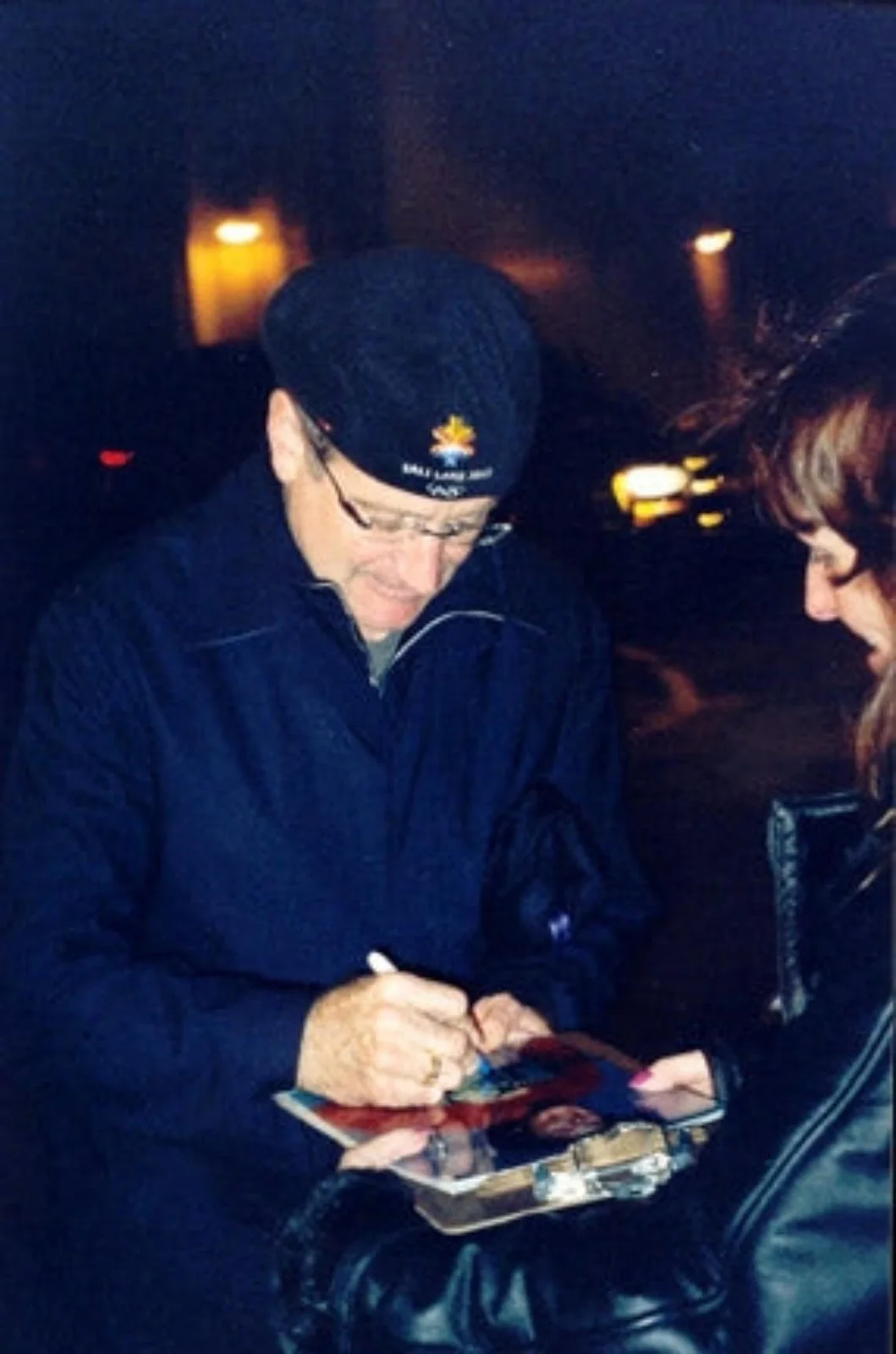 Robin Williams Signed Autographed 8x10 Photo RD, image 3