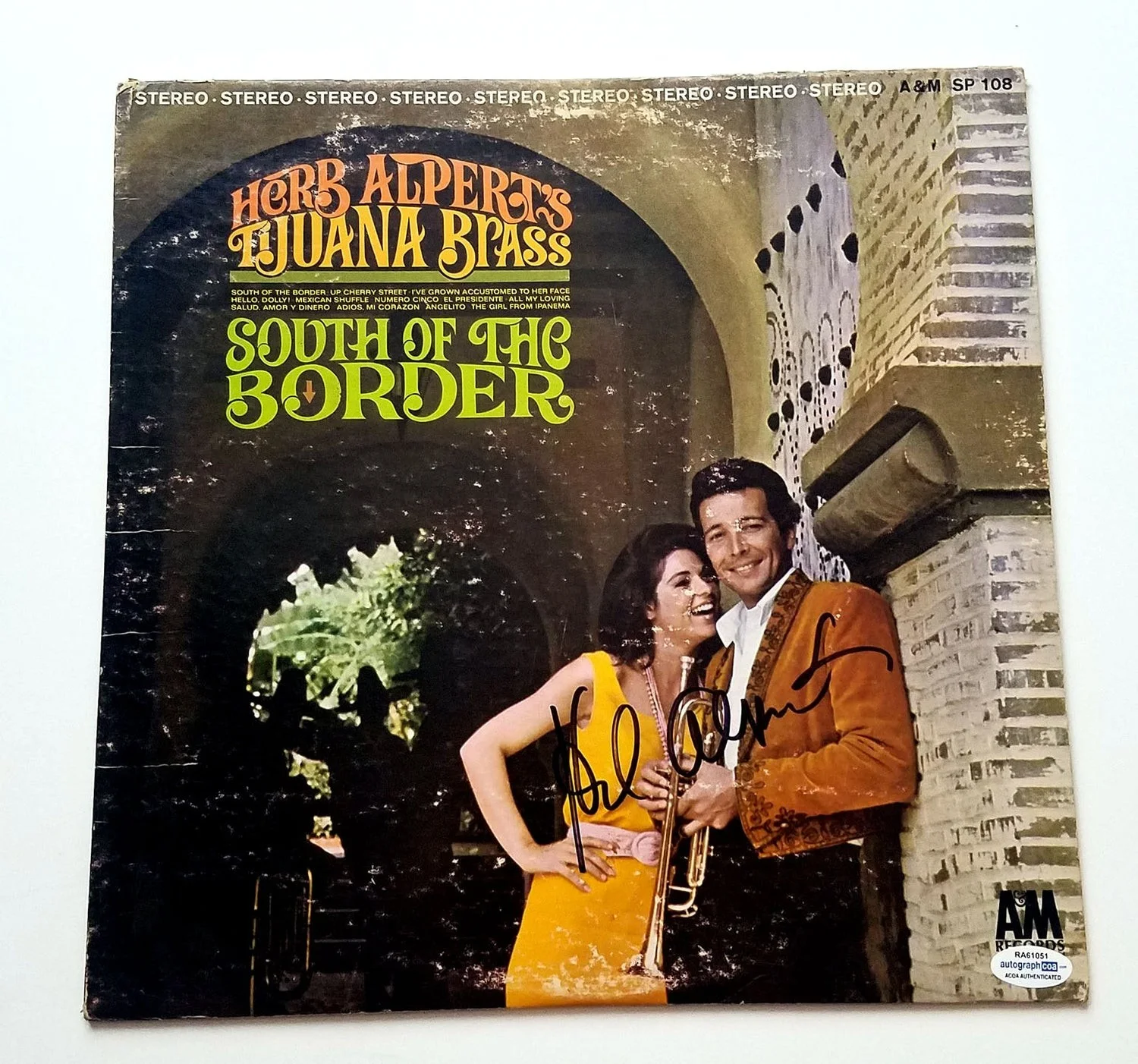 Herb Alpert Signed South Of The Border Album Cover LP ACOA, изображение 2