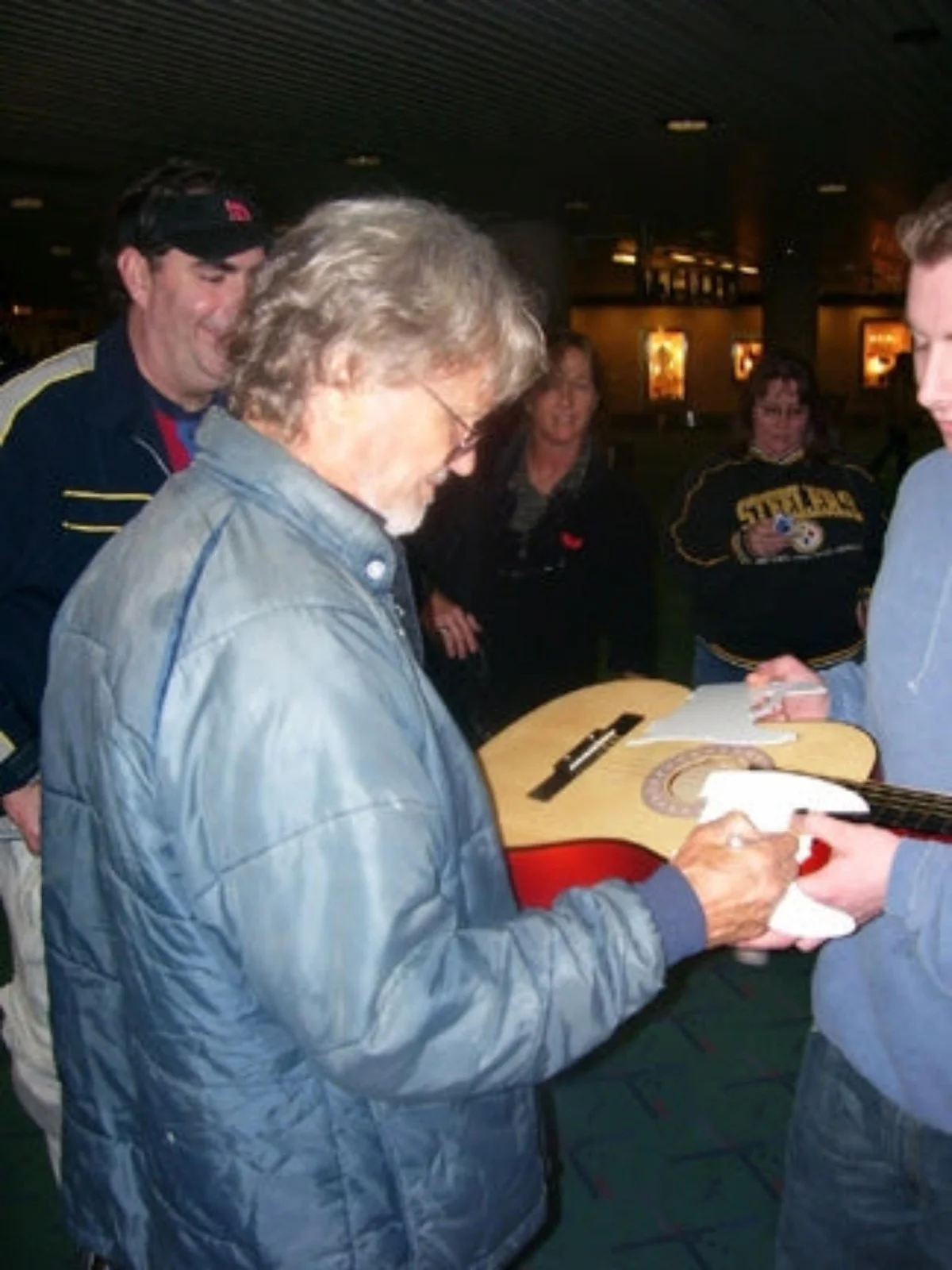 Kris Kristofferson Signed Autographed 8x10 Photo ACOA, image 5