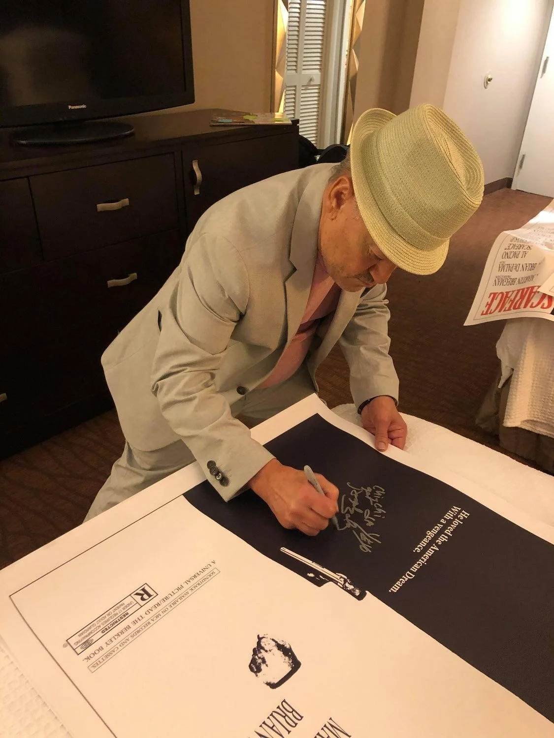 Scarface Cast Signed 12x18 Poster Photo Canvas ACOA, image 3