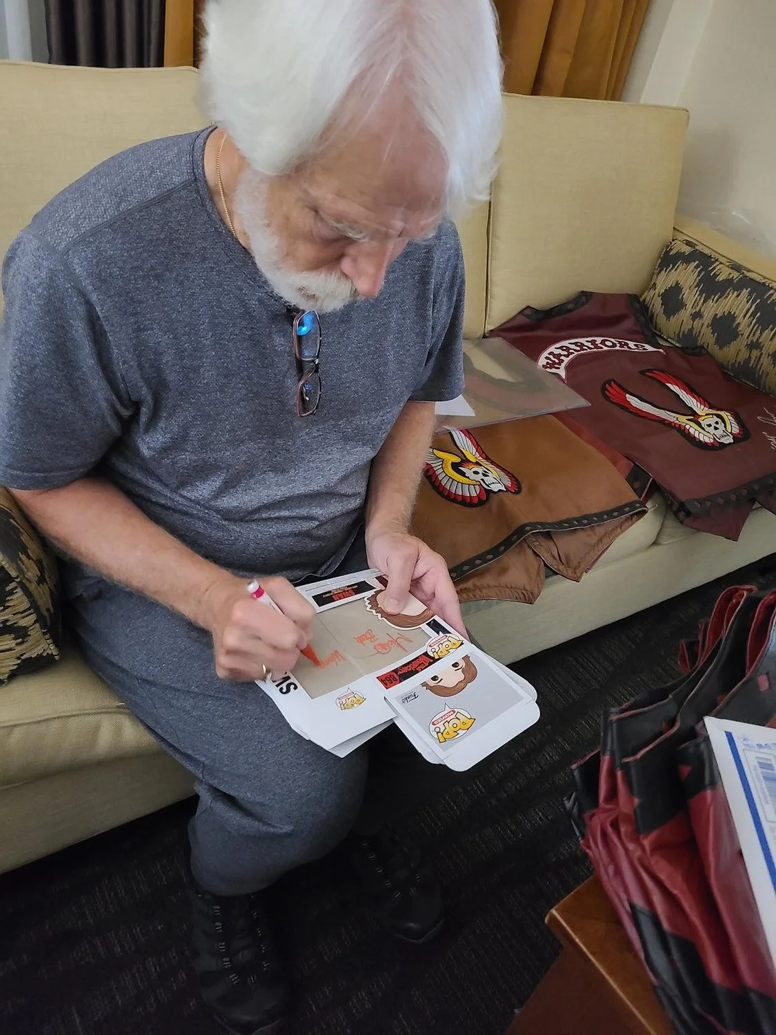 Michael Beck Swan Signed Autographed The Warriors Movie Funko Pop! #864 ACOA, изображение 3