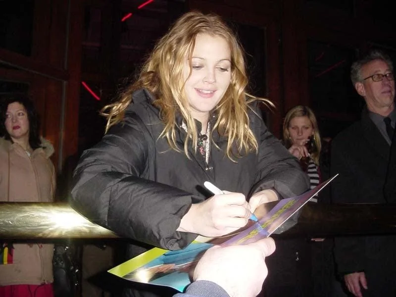 Drew Barrymore Signed Autographed 8x10 Photo Hot Sexy ACOA, image 3