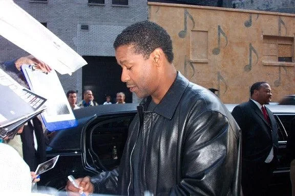 Denzel Washington Signed Autographed 8x10 The Manchurian Candidate Photo ACOA, изображение 3