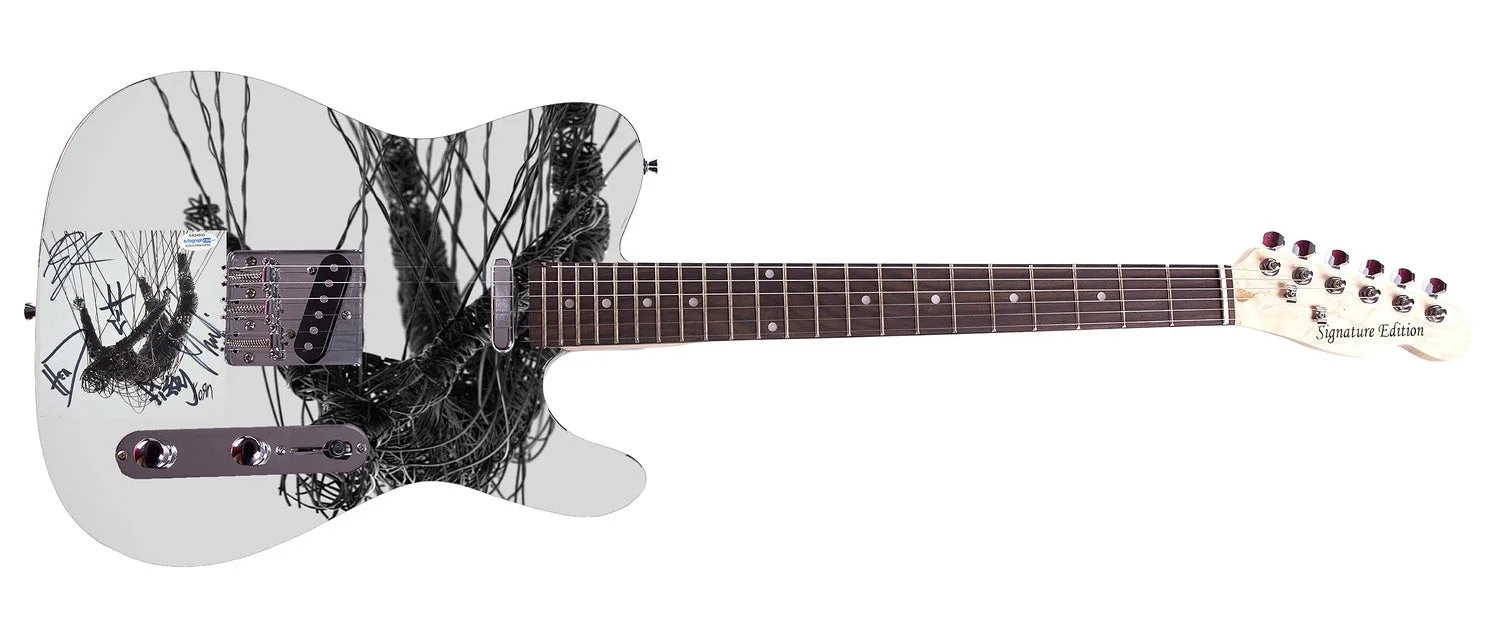 Korn Signed Autographed The Nothing Album CD Custom Graphics Photo Guitar ACOA, изображение 2