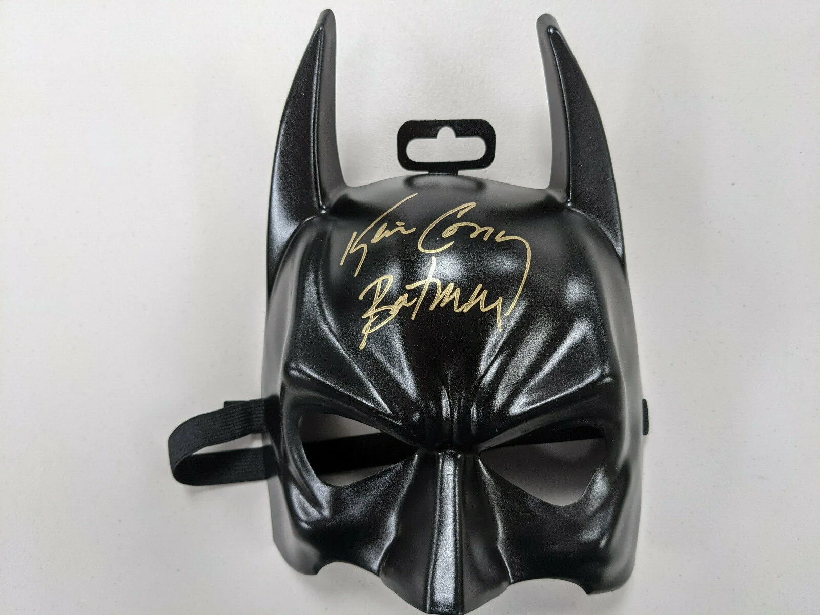 Kevin Conroy — KEVIN CONROY Signed BATMAN MASK Autograph Voice of Batman Animated BAS QR Code B