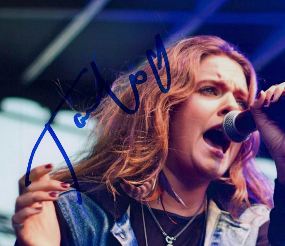 TOVE LO — Tove Lo signed Autographed 8x10 Photo EXACT PROOF a SEXY SINGER Stay High ACOA, изображение 5