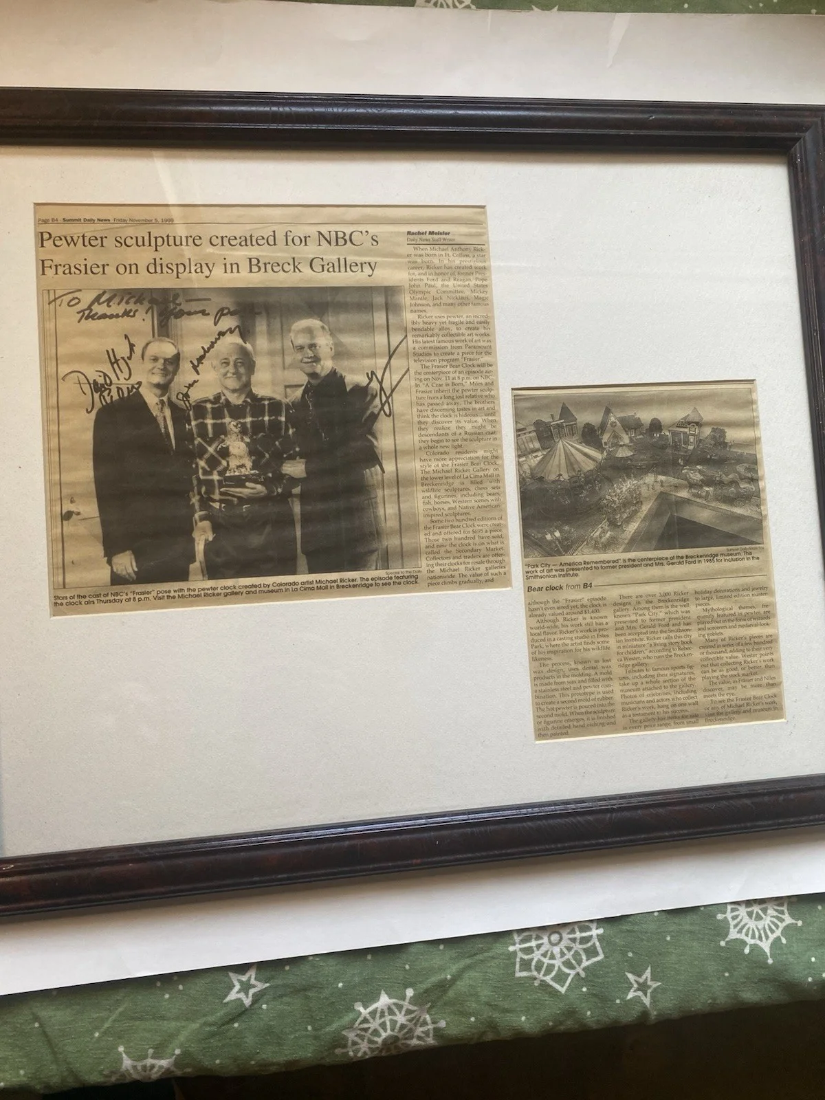 Frasier — Frasier Cast Signed Newspaper Grammer Pierce Mahoney Autographed 1999, image 2