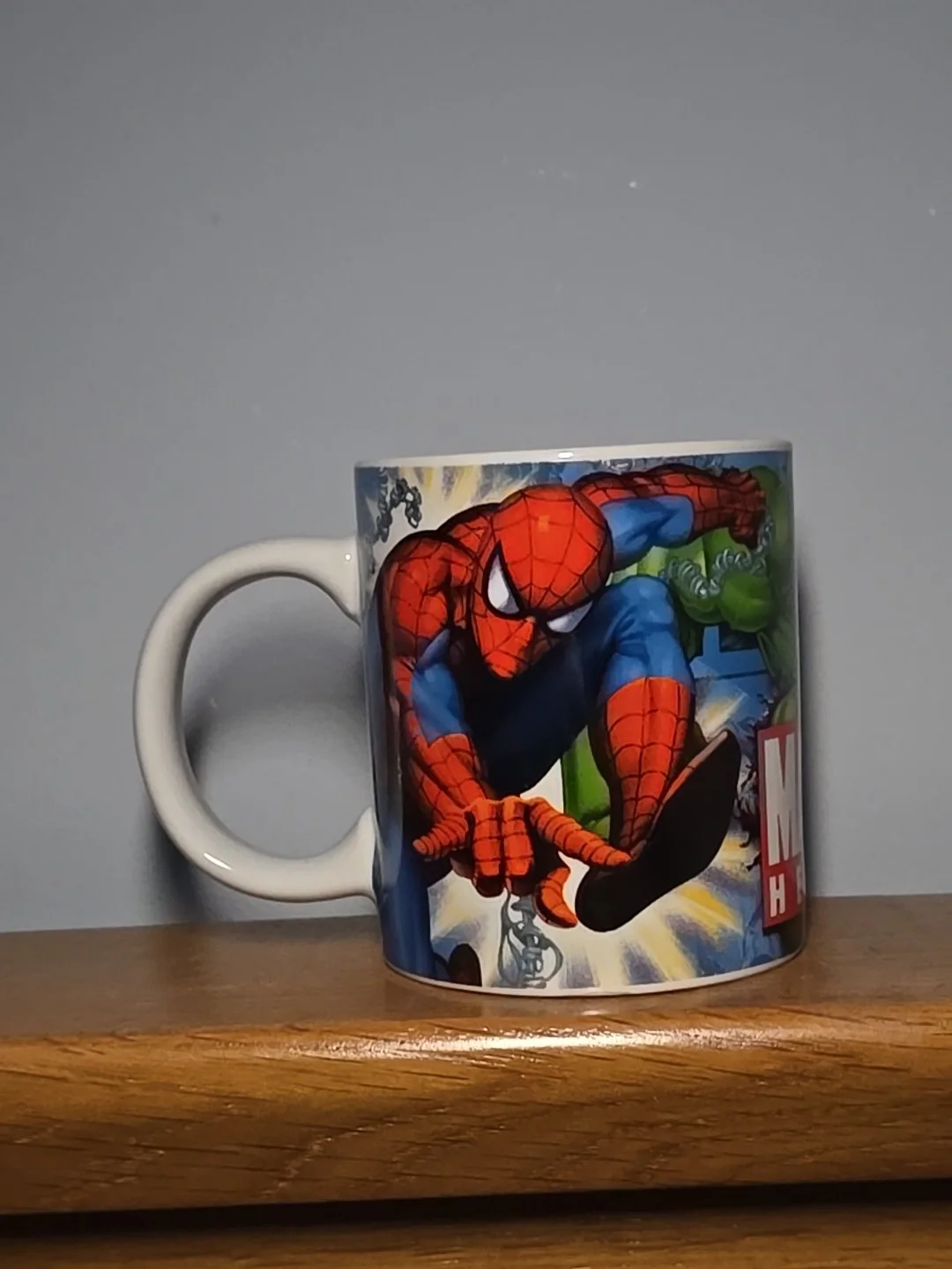Marvel Heroes Kinnerton Iron Man, Hulk & Spiderman Small Tea Cup, image 2
