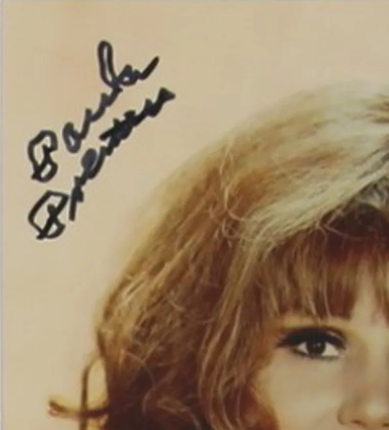 PAULA PRENTISS — PAULA PRENTISS (Bobbie Markow) Signed The Stepford Wives 8x10 Photo (ACOA), изображение 2