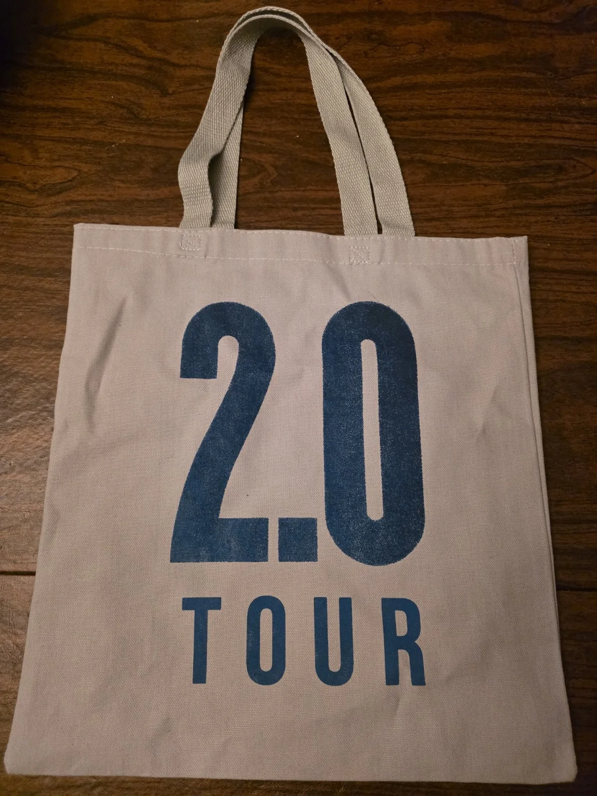 Brett Young Signed Autographed Here Tonight Lyrics, Tote, VIP Laminate, Pendant, изображение 4
