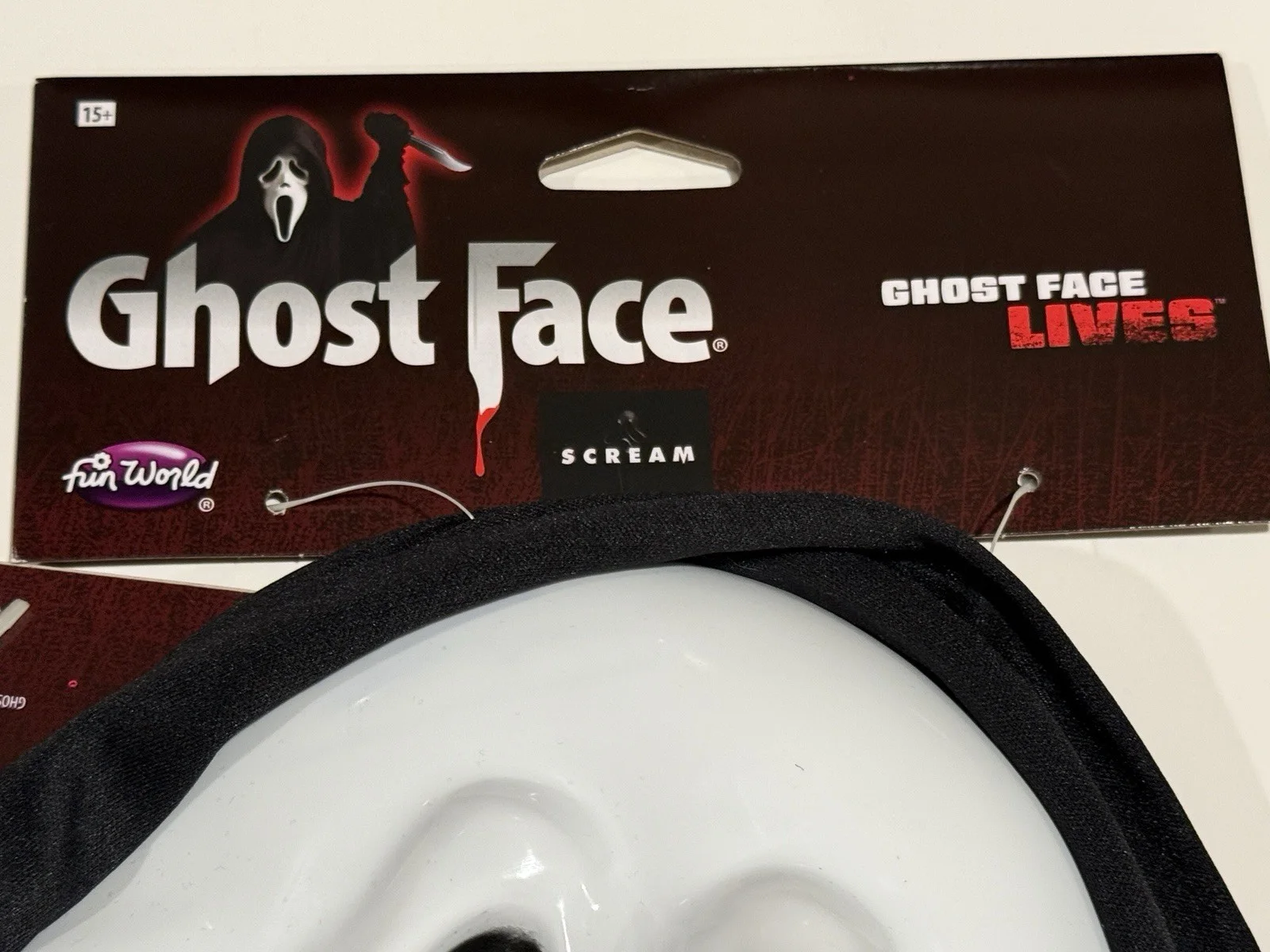Chris Durand — Chris Durand Signed Scream Ghostface HORROR Mask EXACT PROOF JSA COA A, image 3