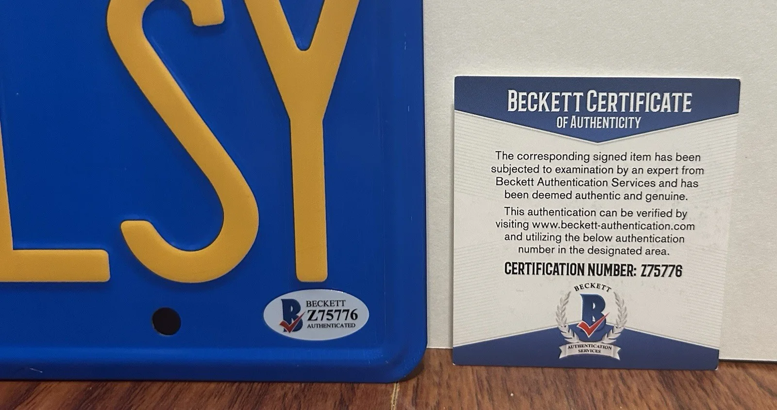 David Koechner — DAVID KOECHNER SIGNED ANCHORMAN CHAMP KIND STYNCLSY LICENSE PLATE BECKETT BAS, image 2