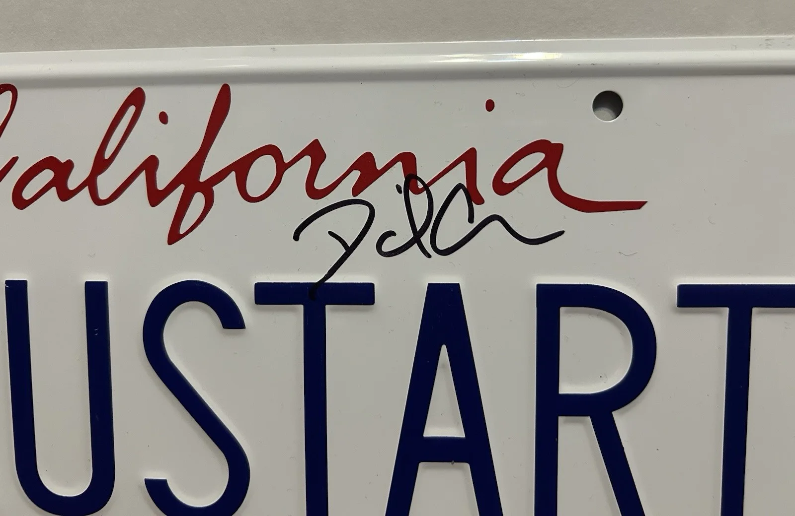 David Cross — DAVID CROSS SIGNED ARRESTED DEVELOPMENT TOBIAS FUNKE LICENSE PLATE BECKETT BAS, image 3