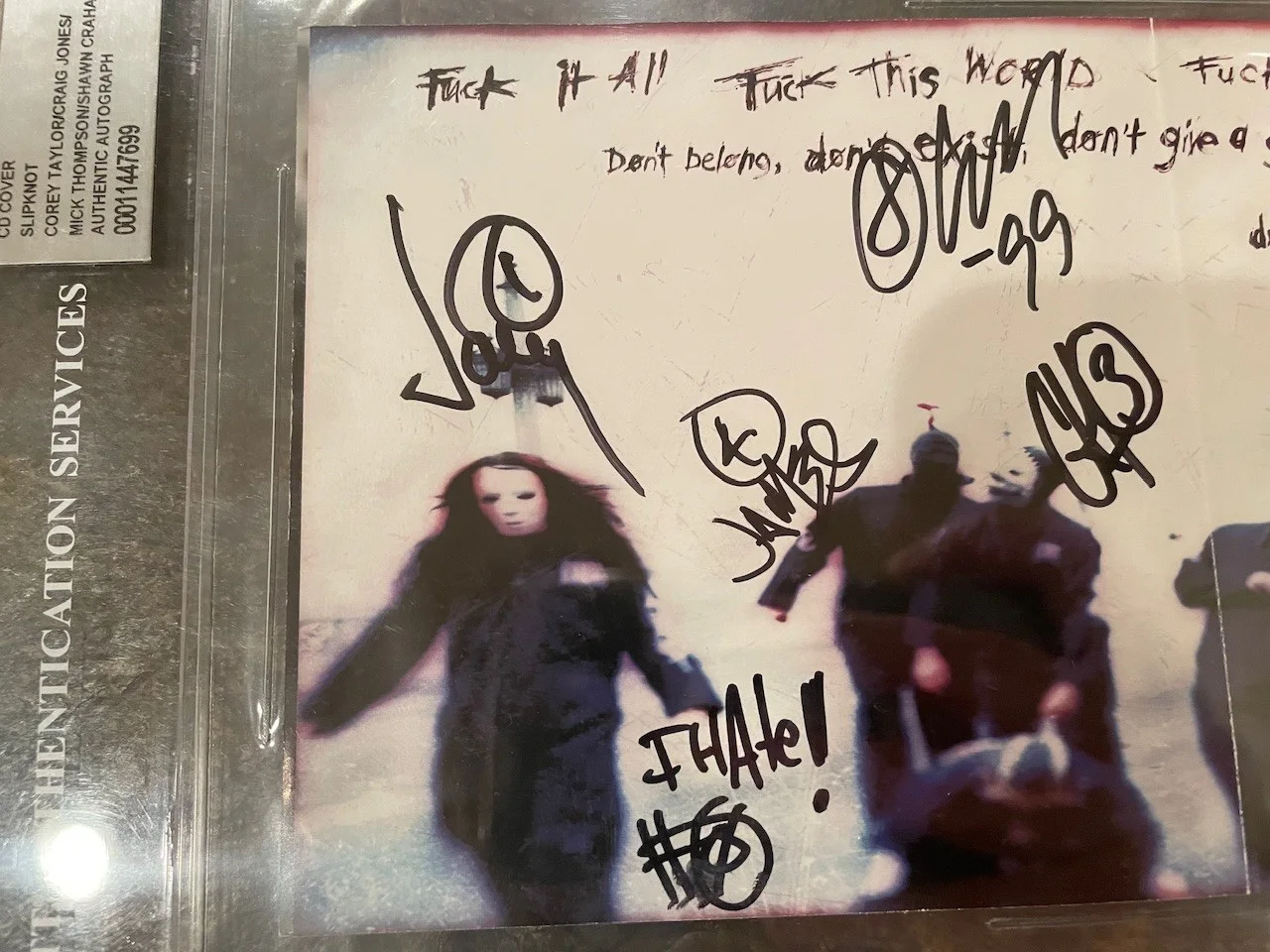 SIGNED - Slipknot "Self-Titled" *RARE* CD Booklet (9 OG Members) - BAS Beckett, image 3