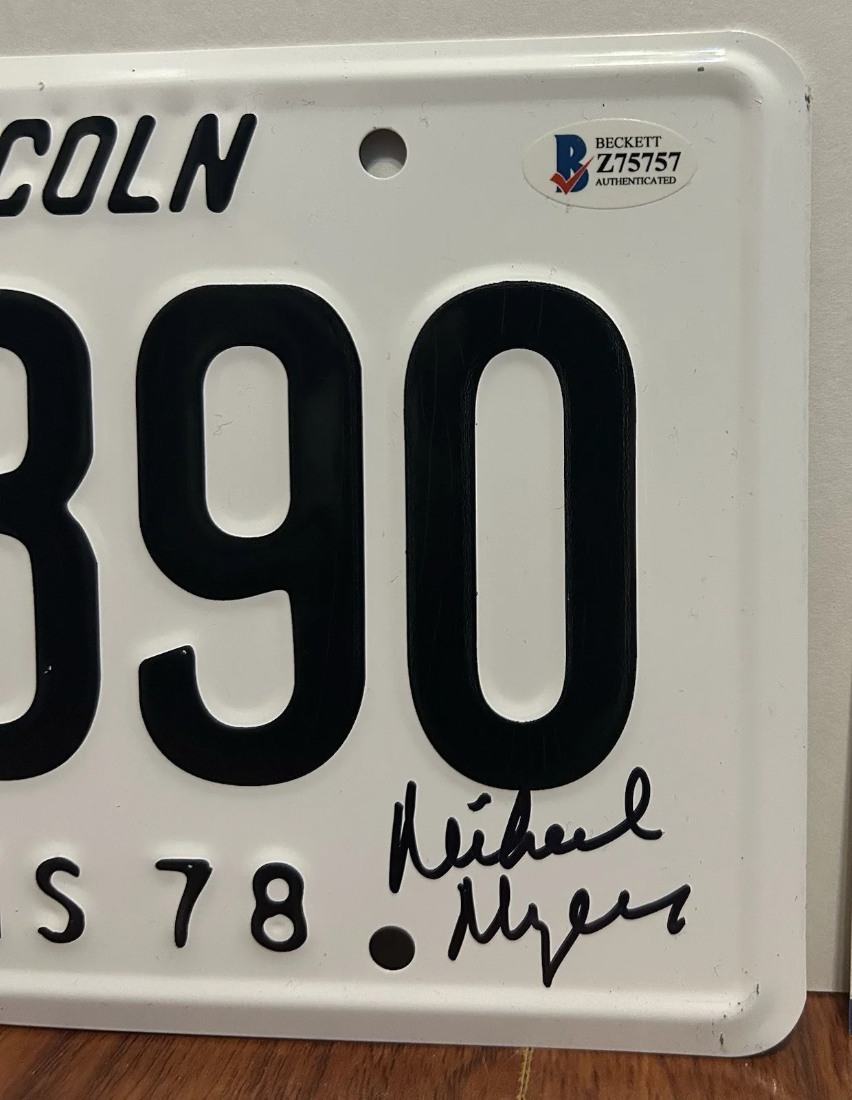 Nick Castle — NICK CASTLE SIGNED HALLOWEEN MICHAEL MYERS INSCRIPTION LICENSE PLATE BECKETT BAS, изображение 3