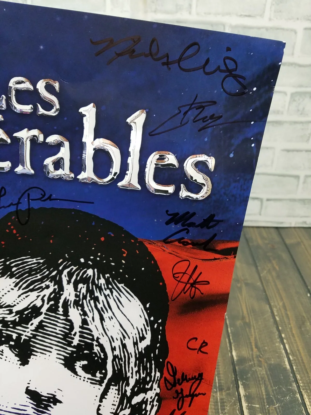 entire cast — Les Miserable Autograph SIGNED by CAST Poster with Lots of Signatures 22" x 14", изображение 3