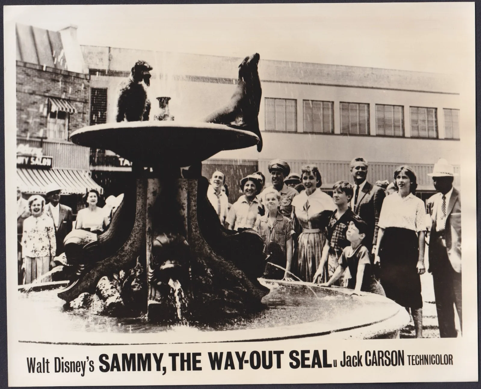 Sammy, The Way-Out Seal 8x ORIGINAL UK FOH Lobby Cards Disney Robert Culp 1962, изображение 3