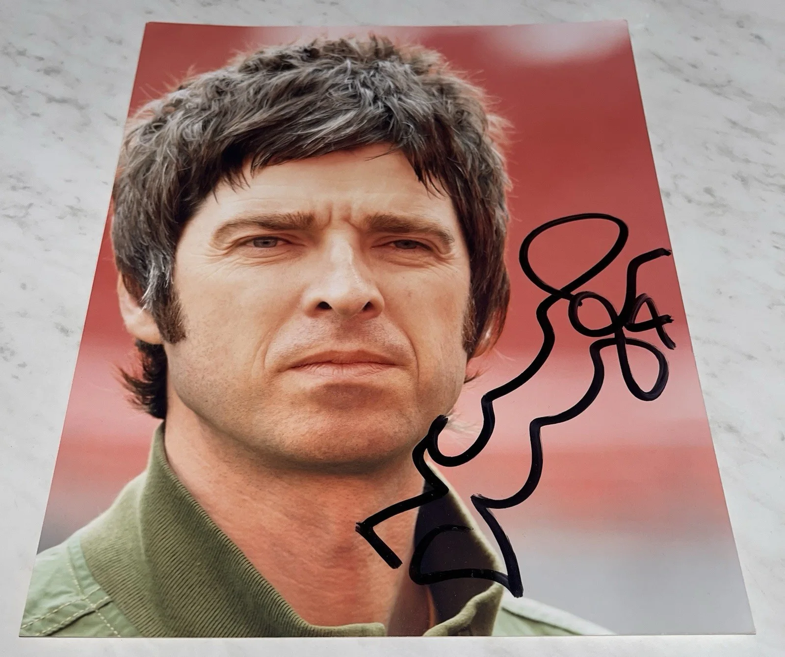 Noel Gallagher Signed Photo, image 2