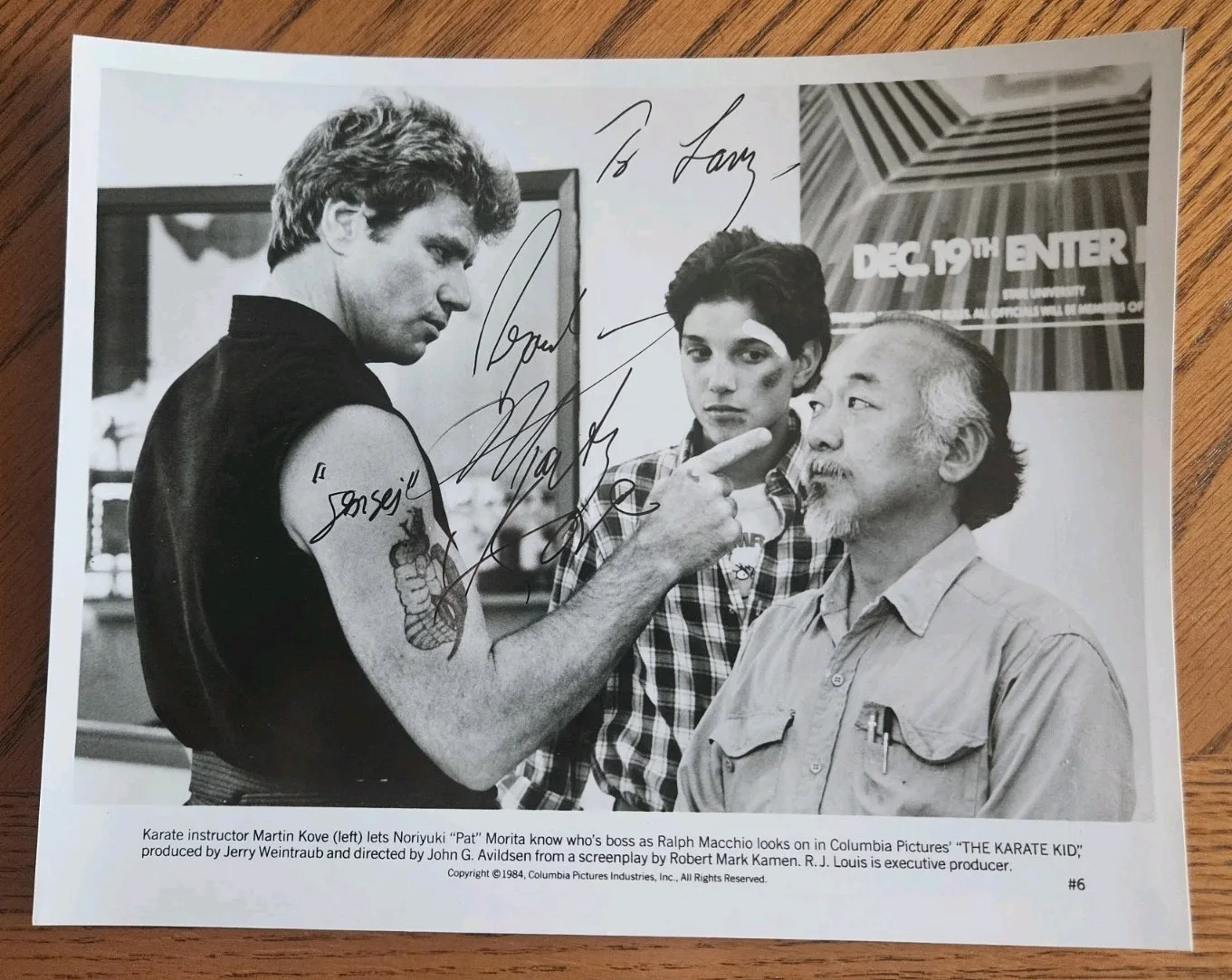 Martin Kove — Martin Kove signed vintage 8"x10" photo, 1984 "The Karate Kid" promo photo