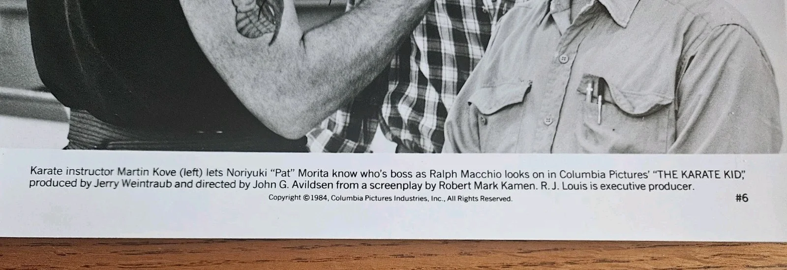 Martin Kove — Martin Kove signed vintage 8"x10" photo, 1984 "The Karate Kid" promo photo, изображение 3
