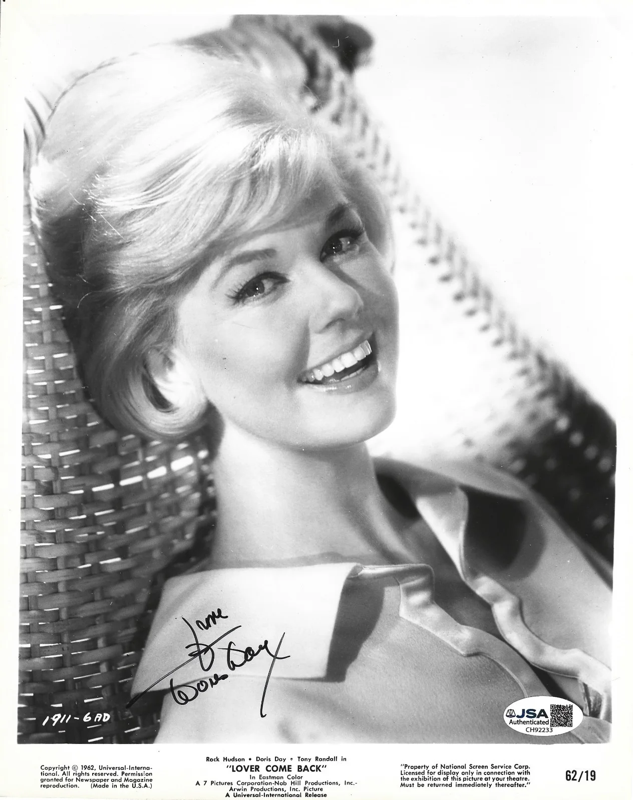 Doris Day — Doris Day SIGNED 1962 Lover Come Back Promo Photo JSA COA Autograph Pillow Talk