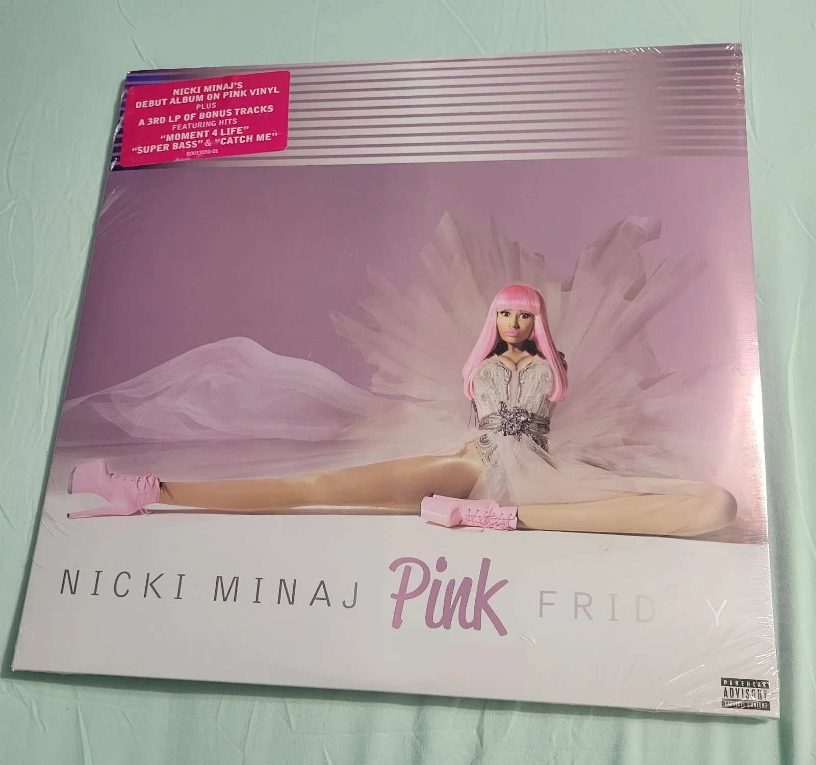 Nicki Minaj The Re-Up Autograph, Merchandise Bundle, And Pink Friday LP, изображение 4