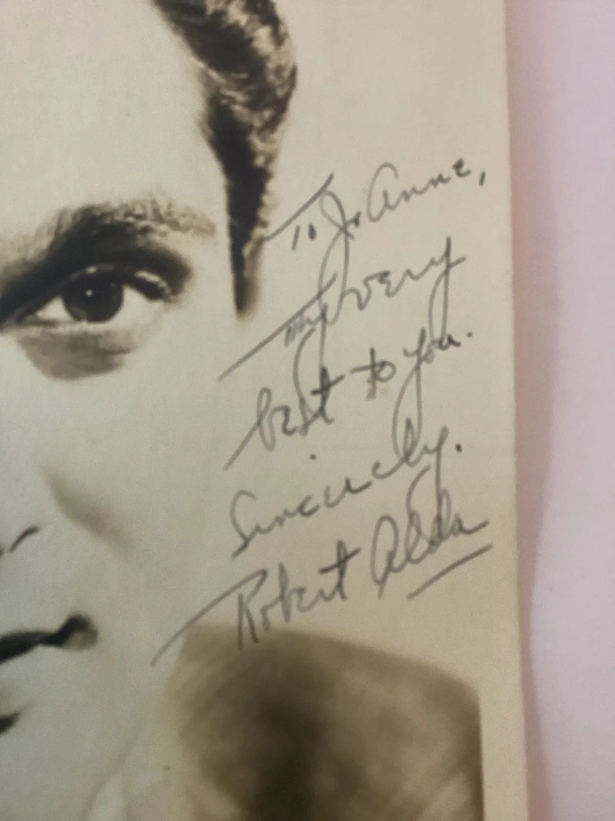 Robert Alda — VINTAGE Dreamy ROBERT ALDA Signed Autograph 8x10 B&W Photo, Responding to a Fan, изображение 2