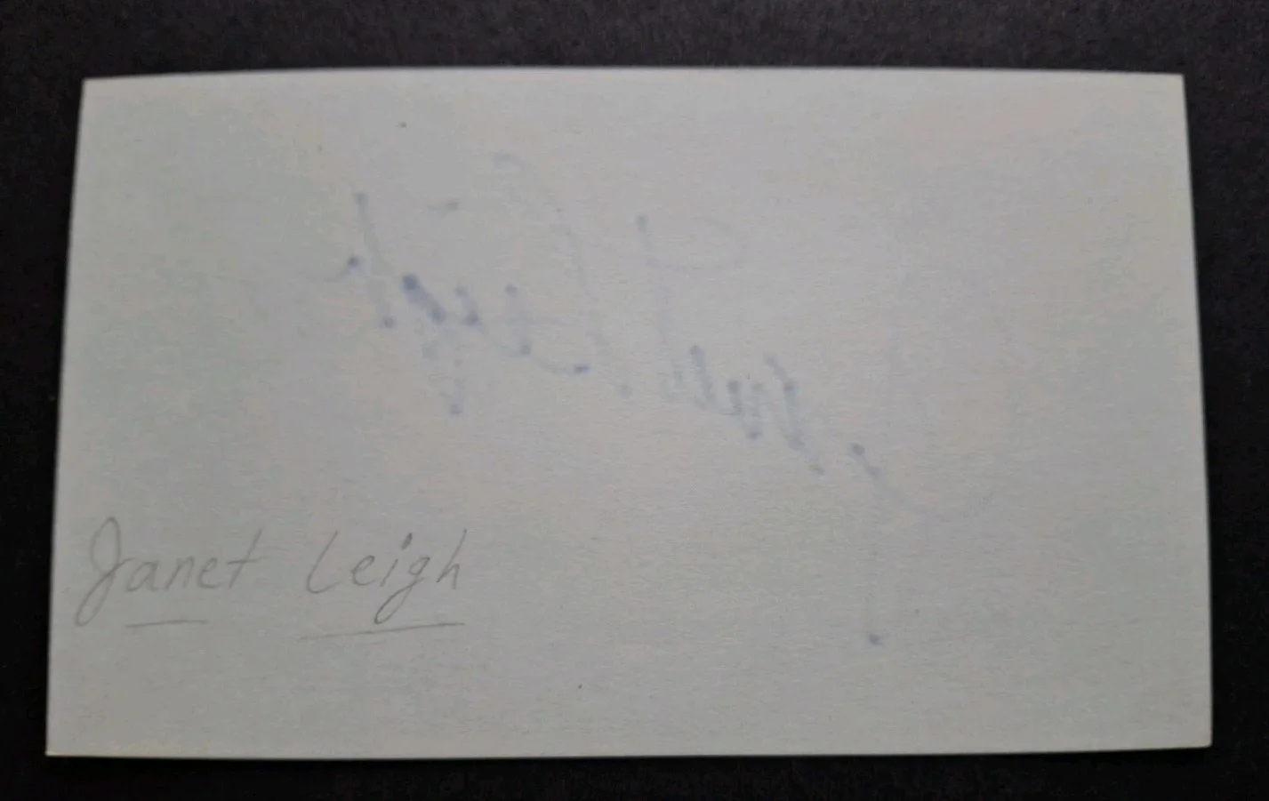Janet Leigh — JANET LEIGH - SIGNED 3x5 Index Card - PSYCHO " MARION CRANE " ACTRESS /PROOF, image 2