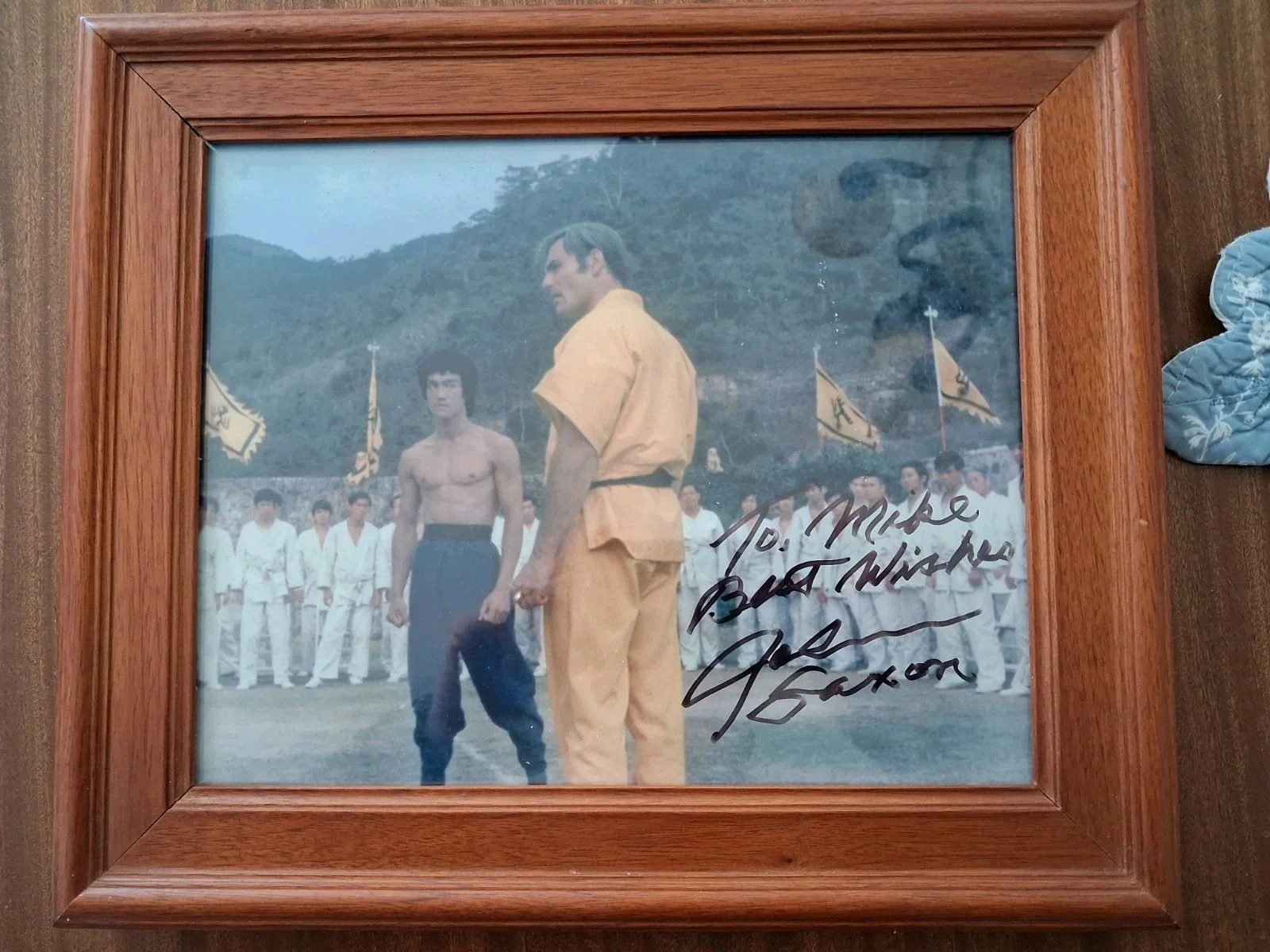 John Saxon — Autographed Photo Still of John Saxon Enter The Dragon 8x10, изображение 2