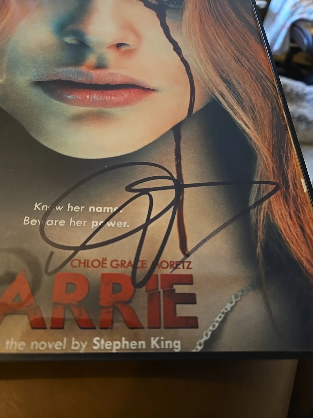 see title — Chloe Grace Moretz Signed Autographed 8x10 Carrie Photograph Authenticated, изображение 3