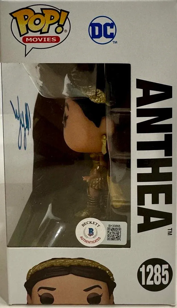 Rachel Zegler Signed Funko Pop #1285 "Anthea / Shazam" - Beckett COA, изображение 3