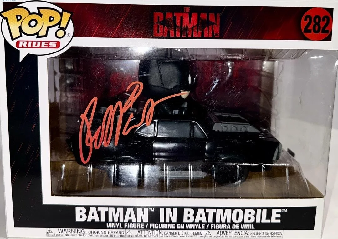 Robert Pattinson Signed Funko #282 Batman In Batmobile-Celebrity Authentics COA, изображение 2