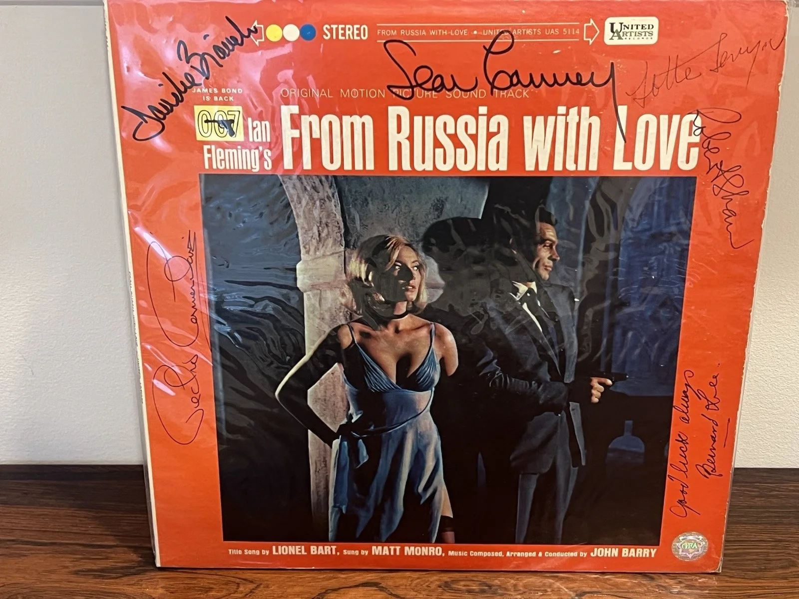James Bond 007 Sean Connery 6 Soundtrack Albums Signed By Connery + Cast, image 3
