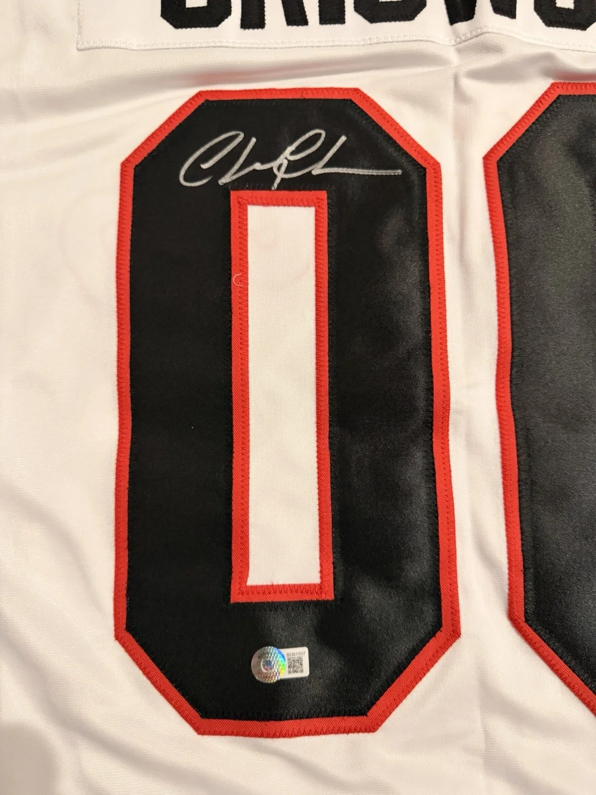 Chevy Chase — Christmas Vacation CHEVY CHASE Signed Autograph Jersey Clark Griswold Beckett, image 2