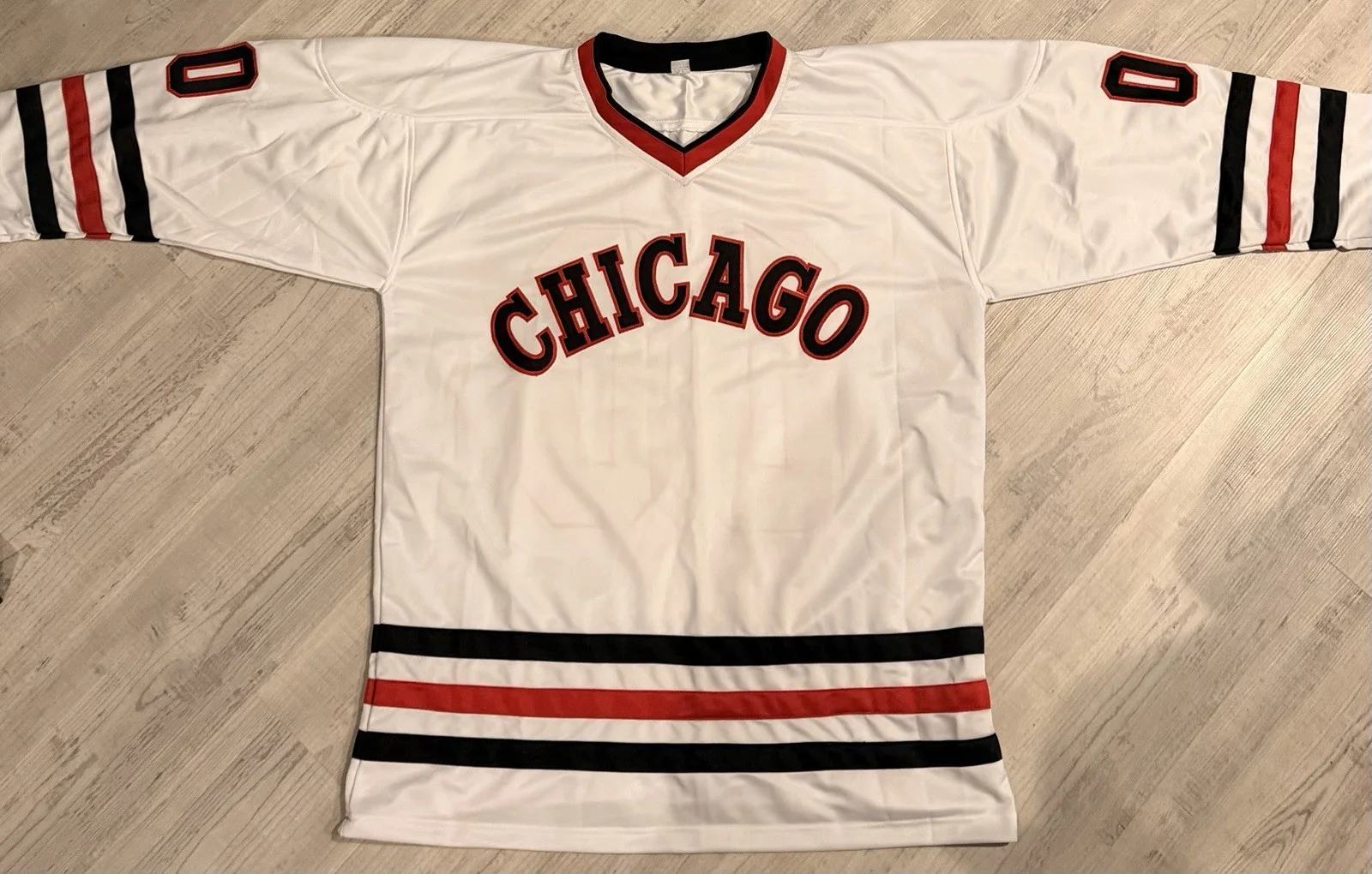 Chevy Chase — Christmas Vacation CHEVY CHASE Signed Autograph Jersey Clark Griswold Beckett, image 3