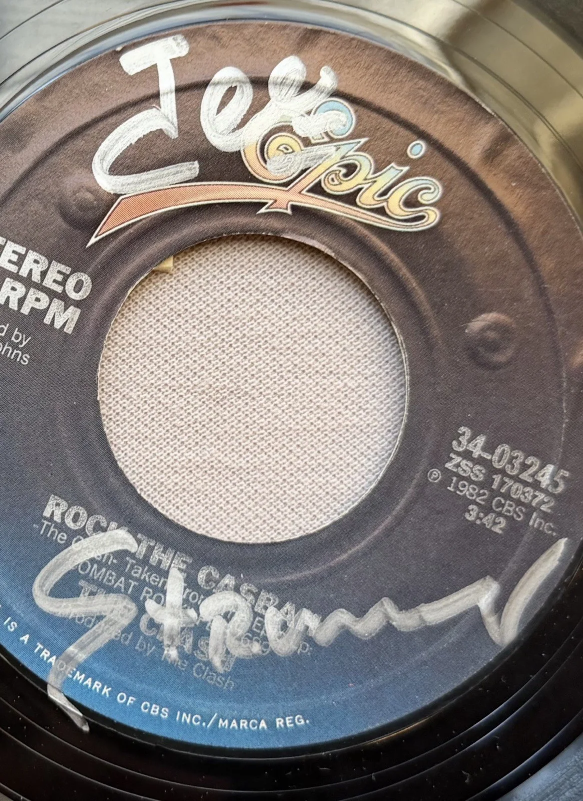 The Clash Joe Strummer Signed Vinyl Record - Rock The Casbah Autograph Signature, изображение 2