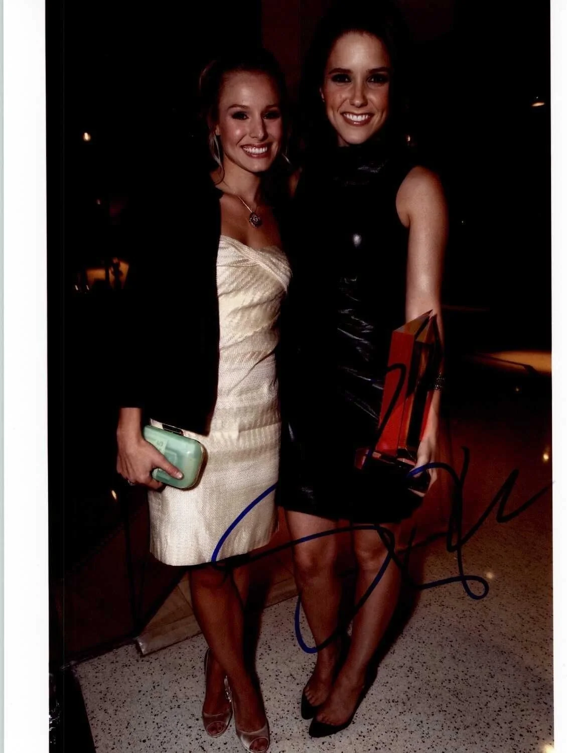 Kristen Bell — Kristen Bell Signed Autographed Color Glossy 8x10 Photo