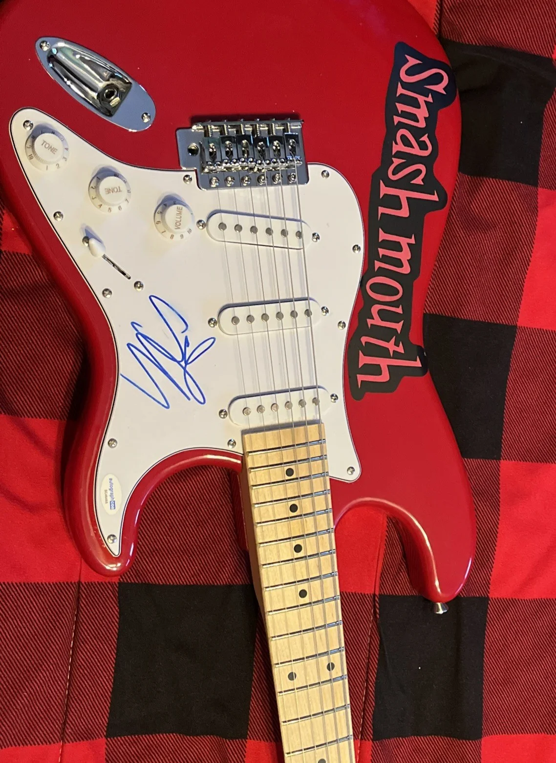 STEVE HARWELL SIGNED AUTOGRAPHED ELECTRIC GUITAR SMASH MOUTH ACOA COA RARE, image 3