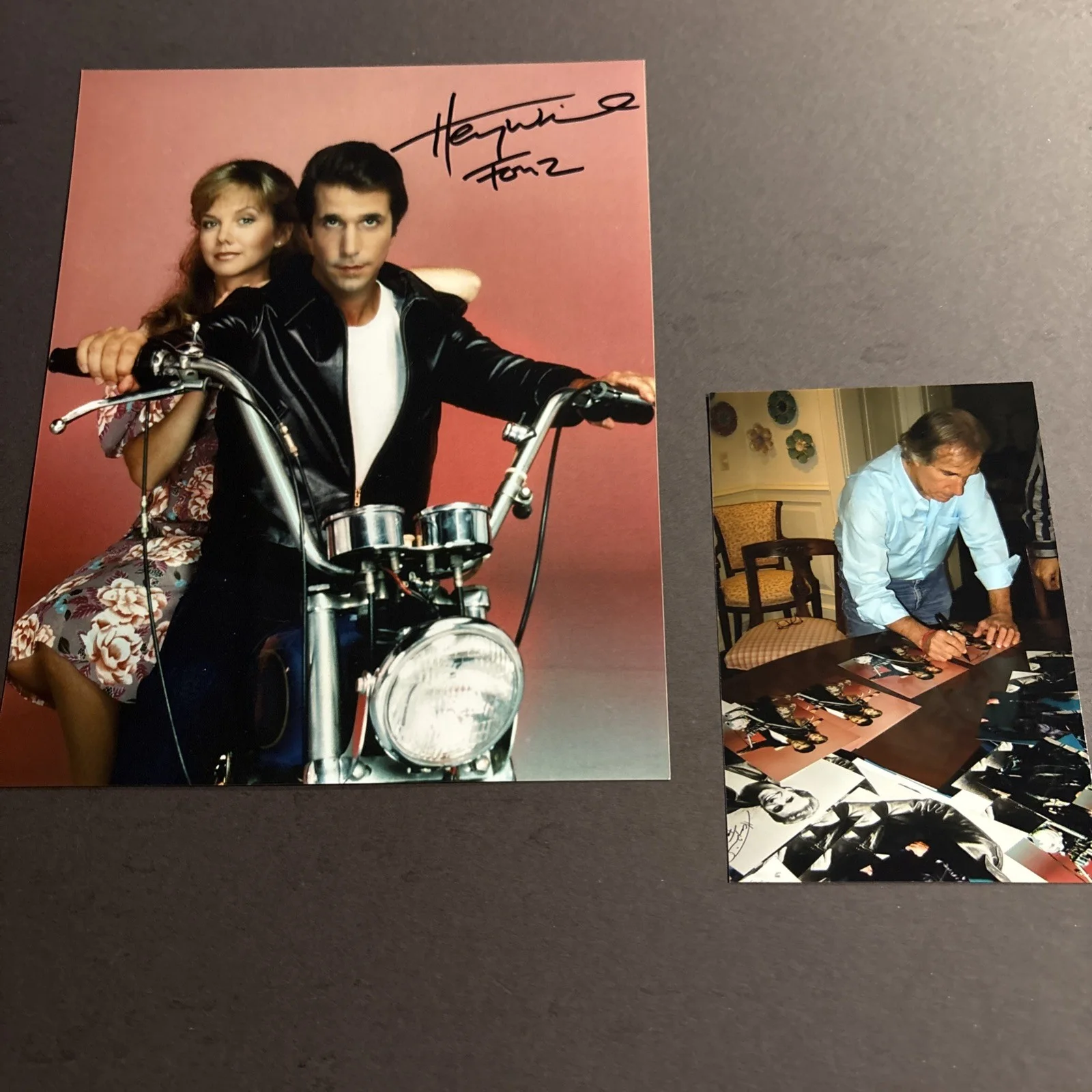 Henry Winkler — Henry Winkler Autographed Signed 8x10 Photo, изображение 2