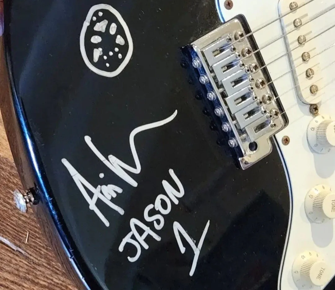 Ari Lehman — ARI LEHMAN Autographed Dean Guitar Friday The 13th Jason Vorhees Signed JSA, изображение 2