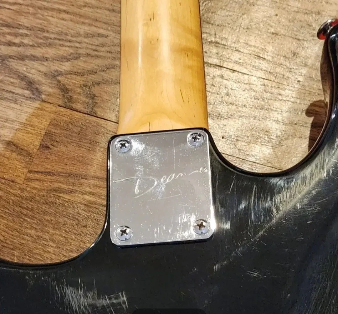 Ari Lehman — ARI LEHMAN Autographed Dean Guitar Friday The 13th Jason Vorhees Signed JSA, изображение 4
