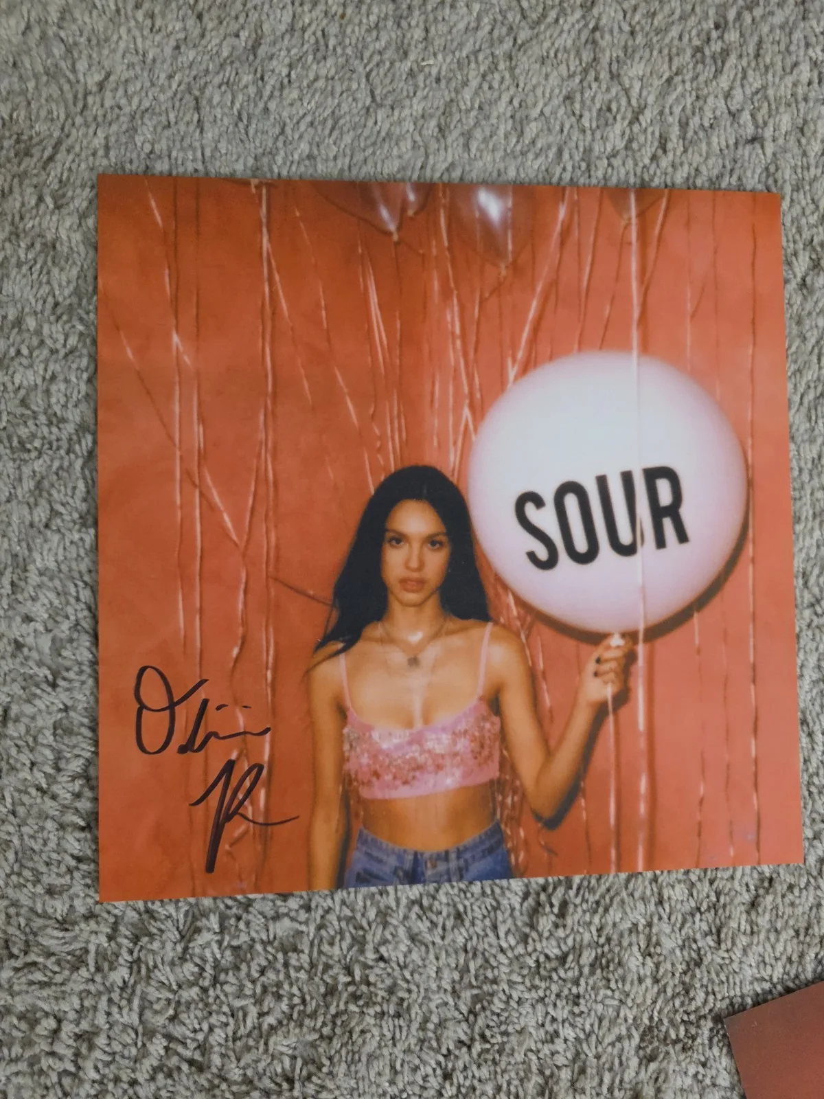 Olivia Rodrigo Signed SOUR UK exclusive Fanmade REPRINTS 12x 12, image 2