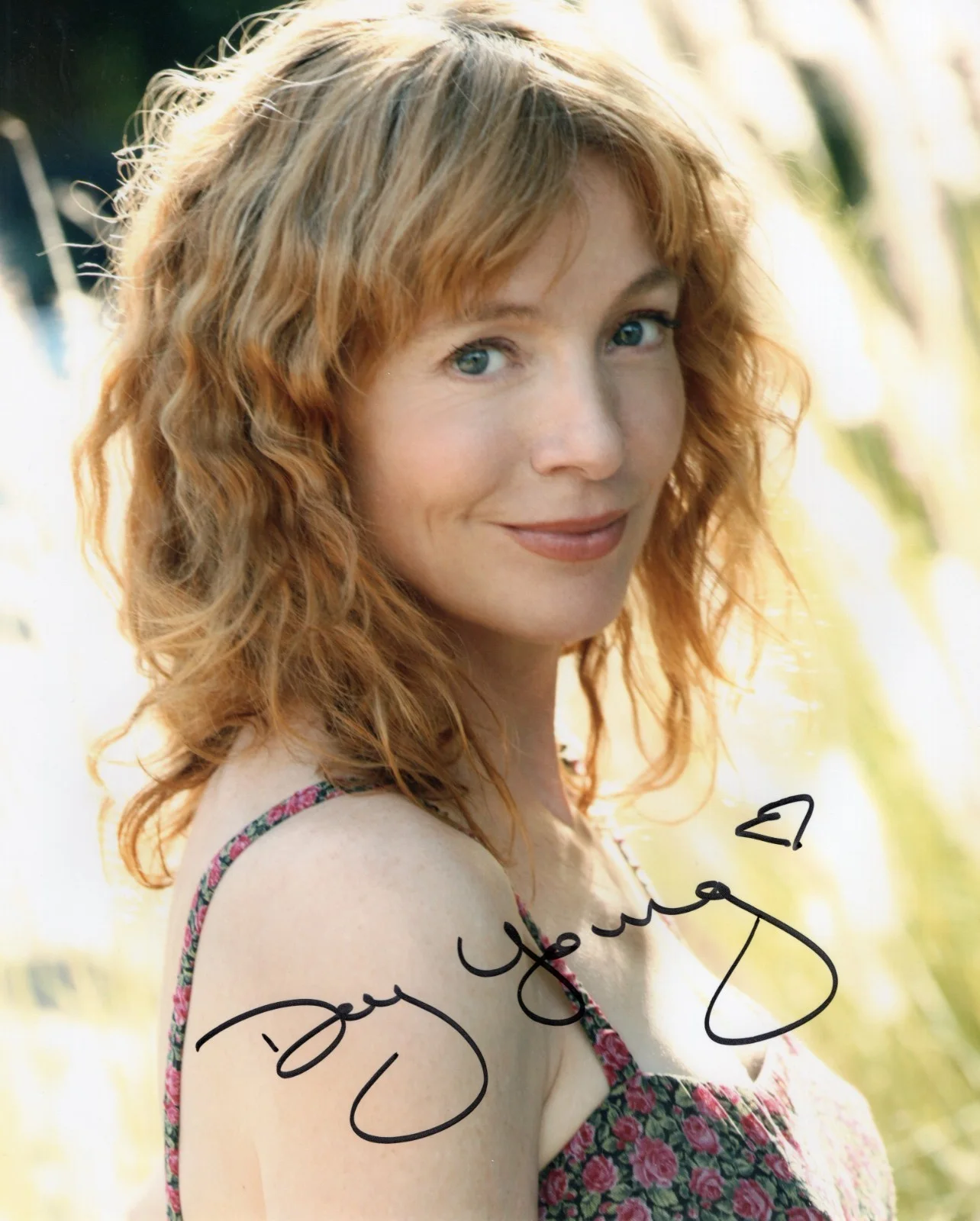 Dey Young — Dey Young signed autographed 8x10 photo Pretty Woman Star Trek #2