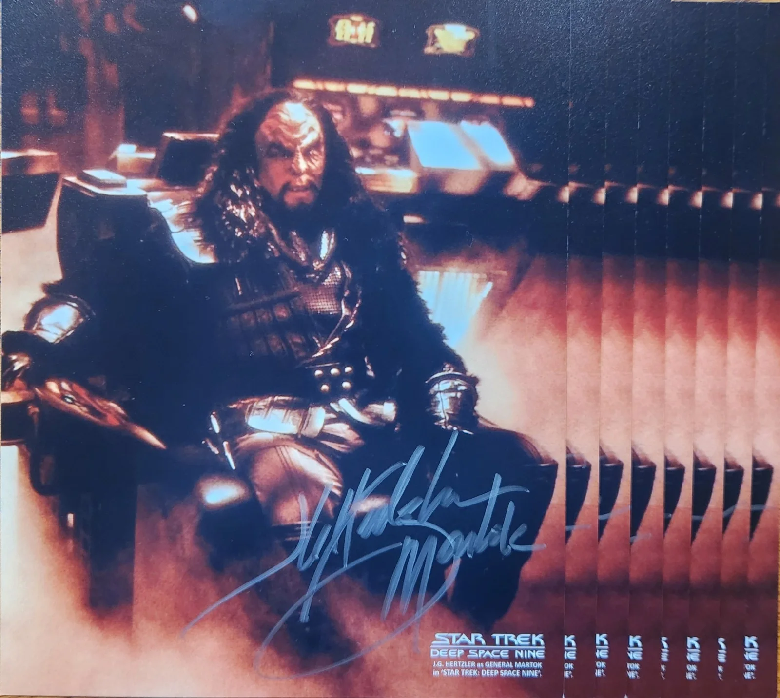 J.G. Hertzler — J.G. Hertzler Star Trek: Deep Space Nine DS9 Signed Martok 8x10 Photo Autograph, изображение 2