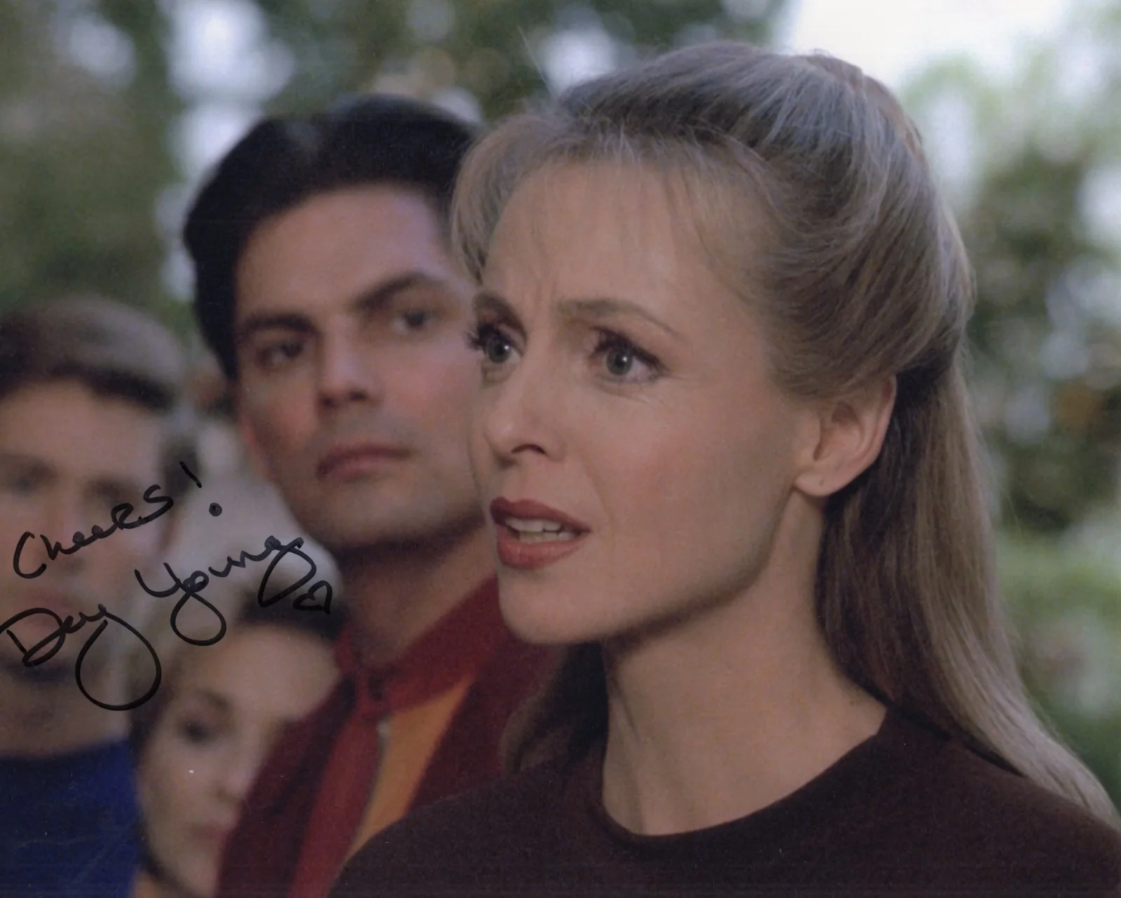 Dey Young — Dey Young signed Star Trek autographed 8x10 photo