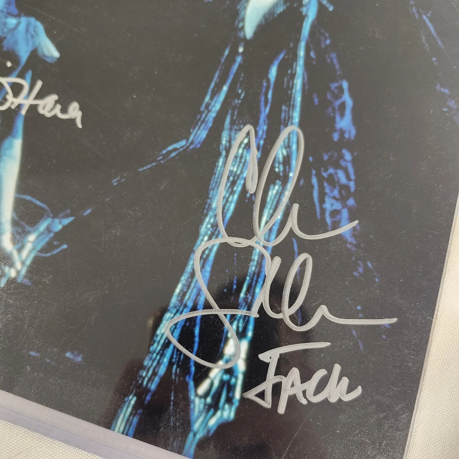 Catherine O'Hara — Catherine O’Hara Chris Sarandon Nightmare Before Christmas Signed 8x10 Beckett, изображение 5