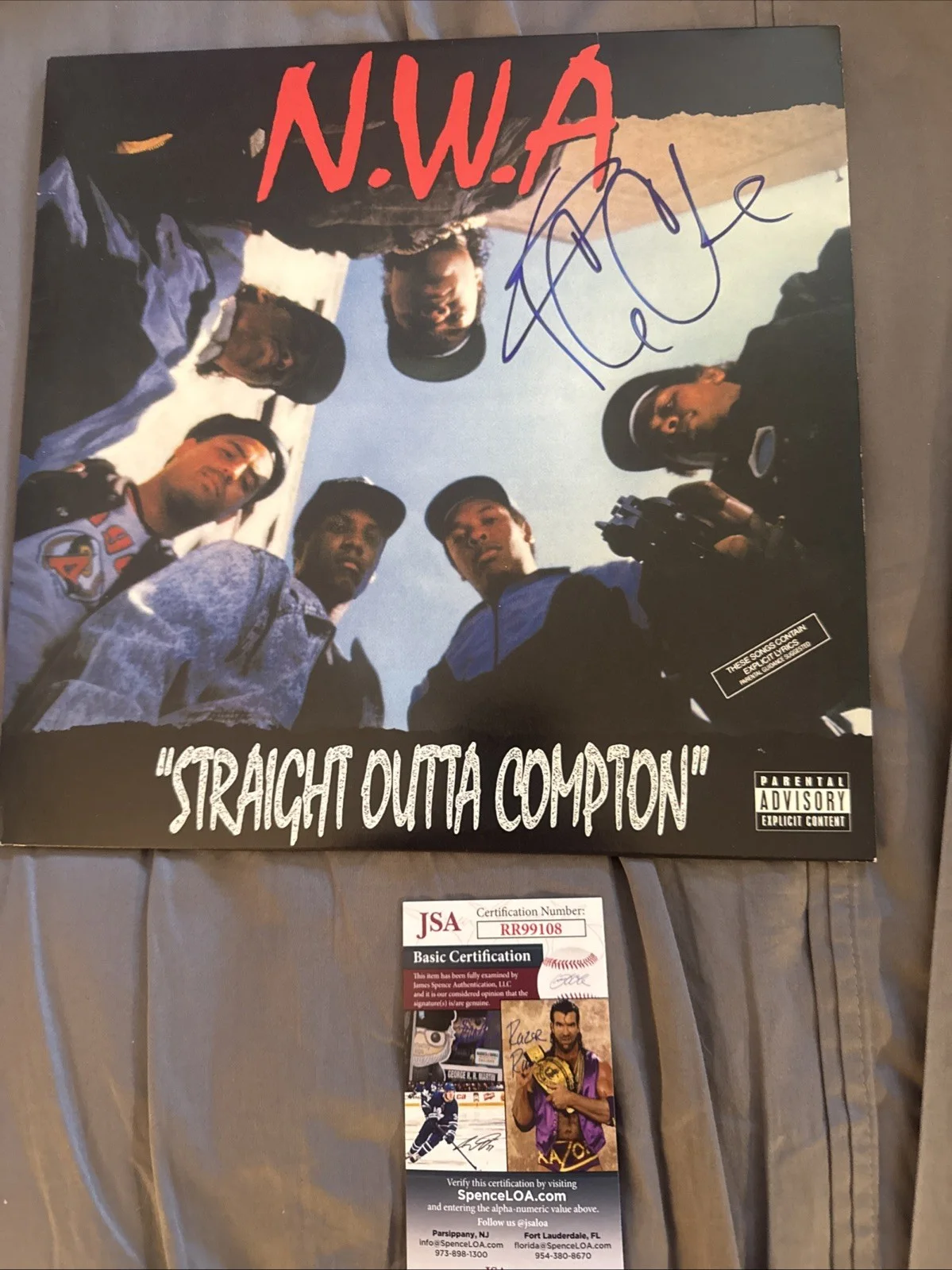 ICE CUBE — Ice Cube signed NWA "Straight Outta Compton" Vinyl Album Autographed JSA Cert, image 2