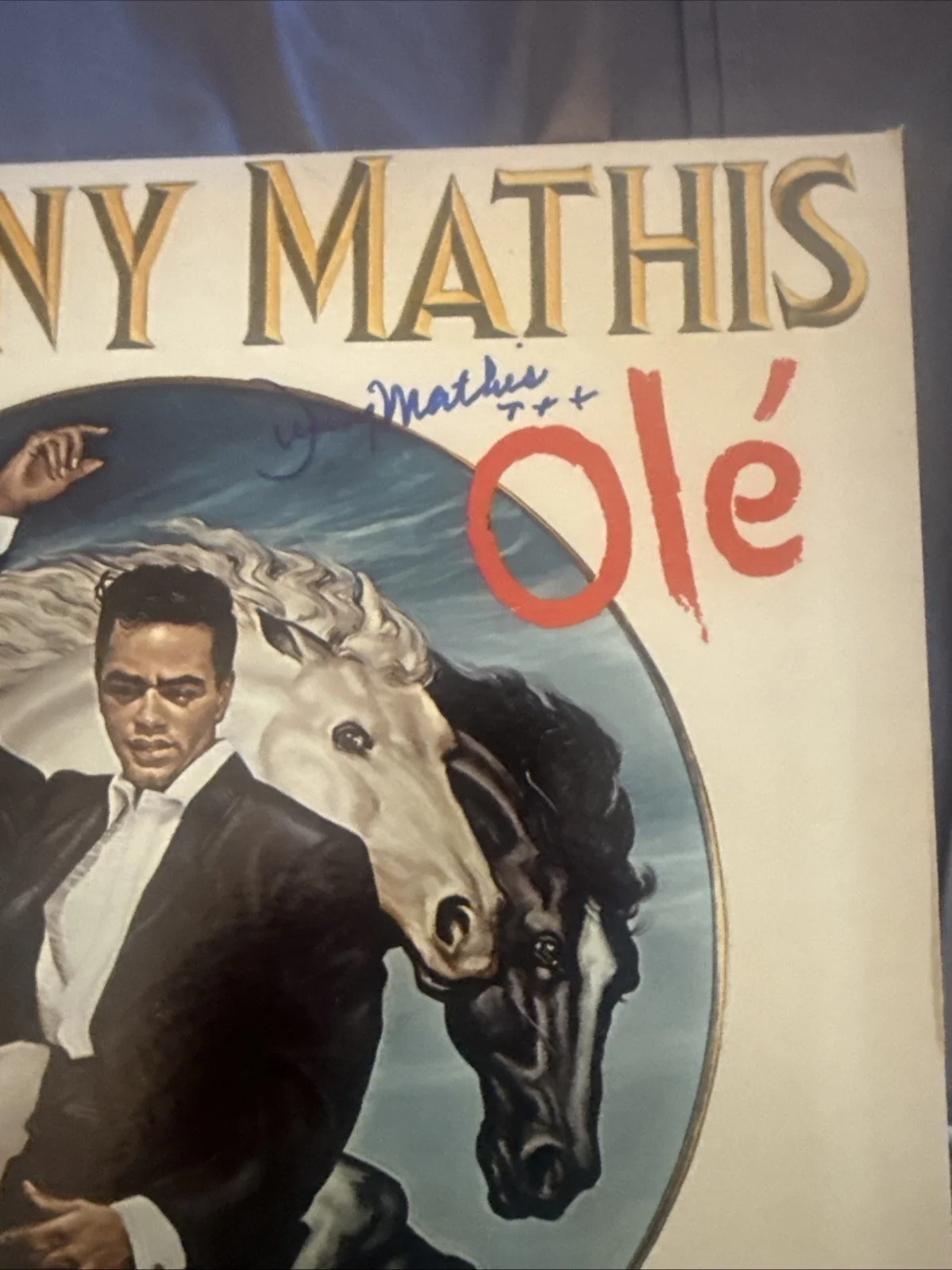 JOHNNY MATHIS SINGER SIGNED AUTOGRAPHED OLE VINYL RECORD JSA Certified, image 2